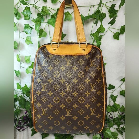 Louis Vuitton Monogram Excursion Shoe Bag with Dust Bag Excellent Condition Auth - Picture 4 of 17
